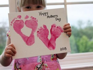 Mothers day craft footprints
