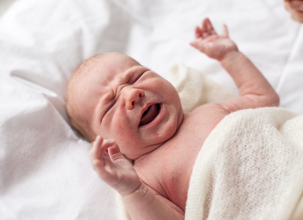bore your baby to sleep - expert tips on colic