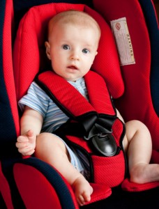 when to turn baby car seat around