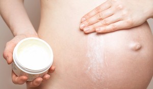 what helps stretch marks