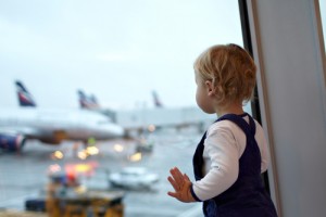 Healthy eating: tips for travelling with young children