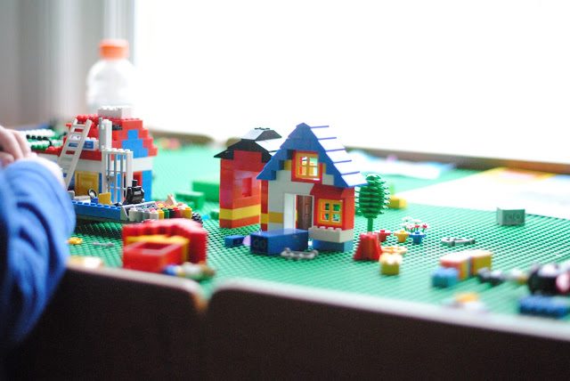 Train table to Lego Table